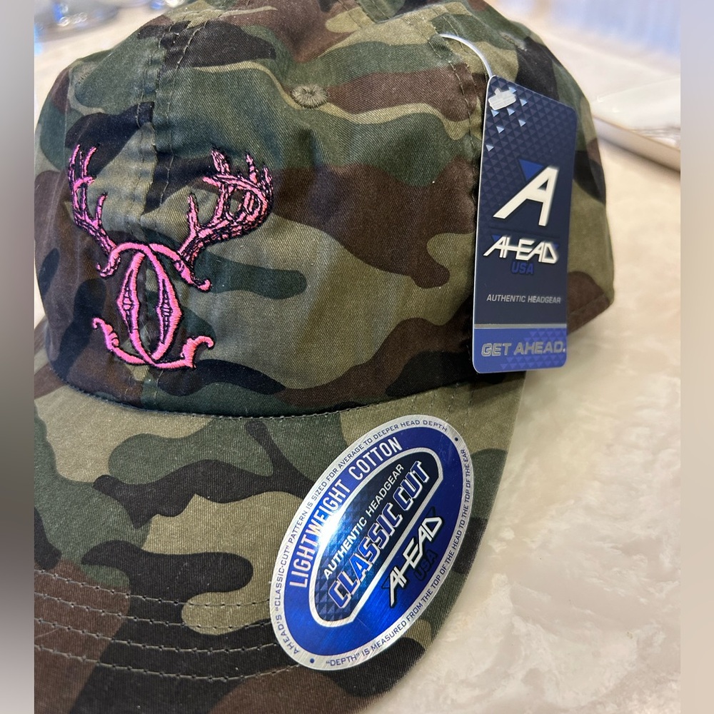 Ahead camo hat with pink embroidered antlers NWT, adjustable size, lightweight - Picture 3 of 10